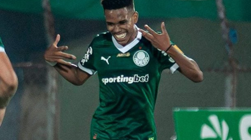 Atacante, que marcou duas vezes na vitória do Verdão, prometeu se dedicar ao máximo para demonstrar a gratidão que sente pelo clube