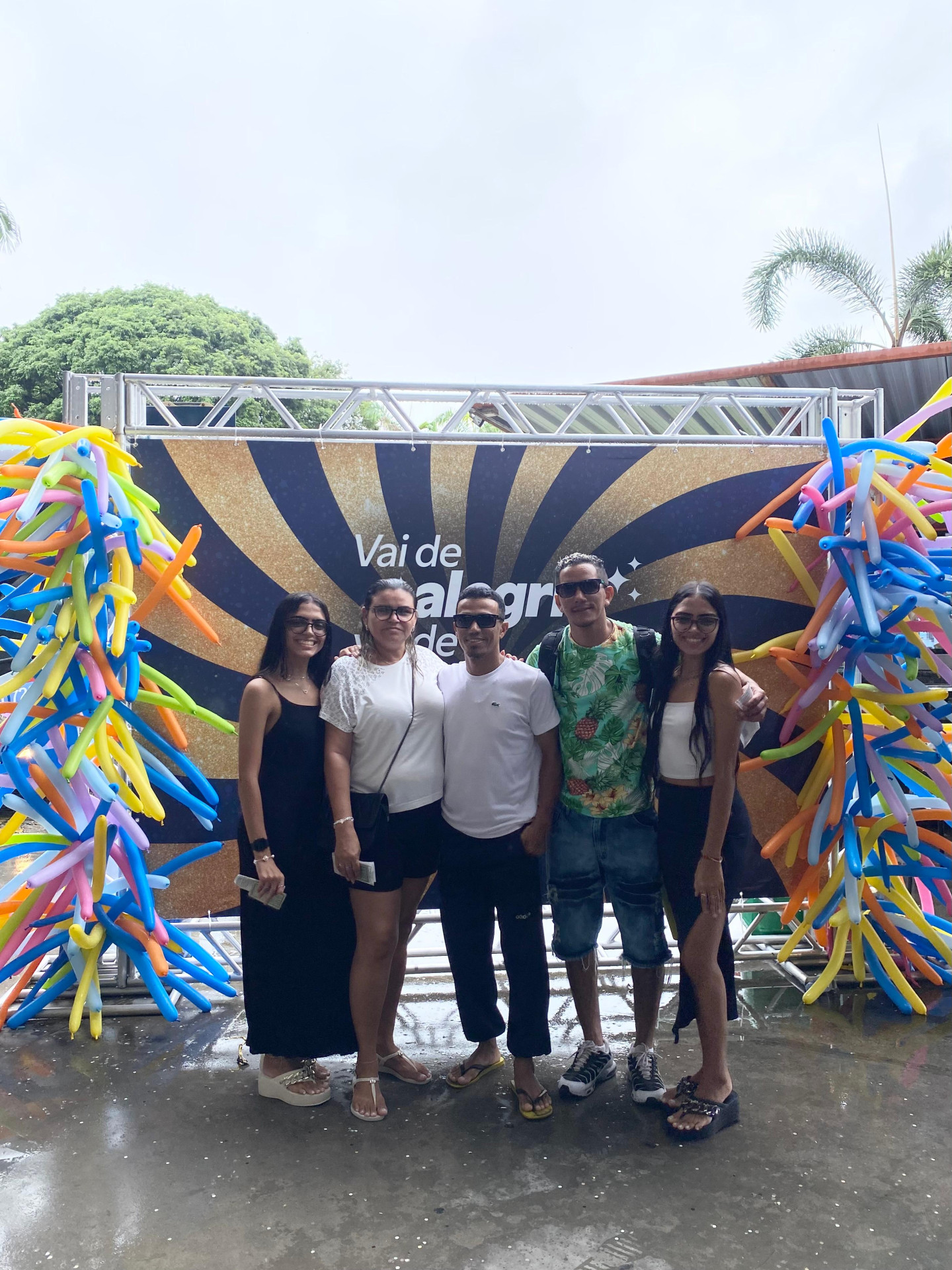  As gêmeas Maria Isabel e Maria Isabele com sua família 