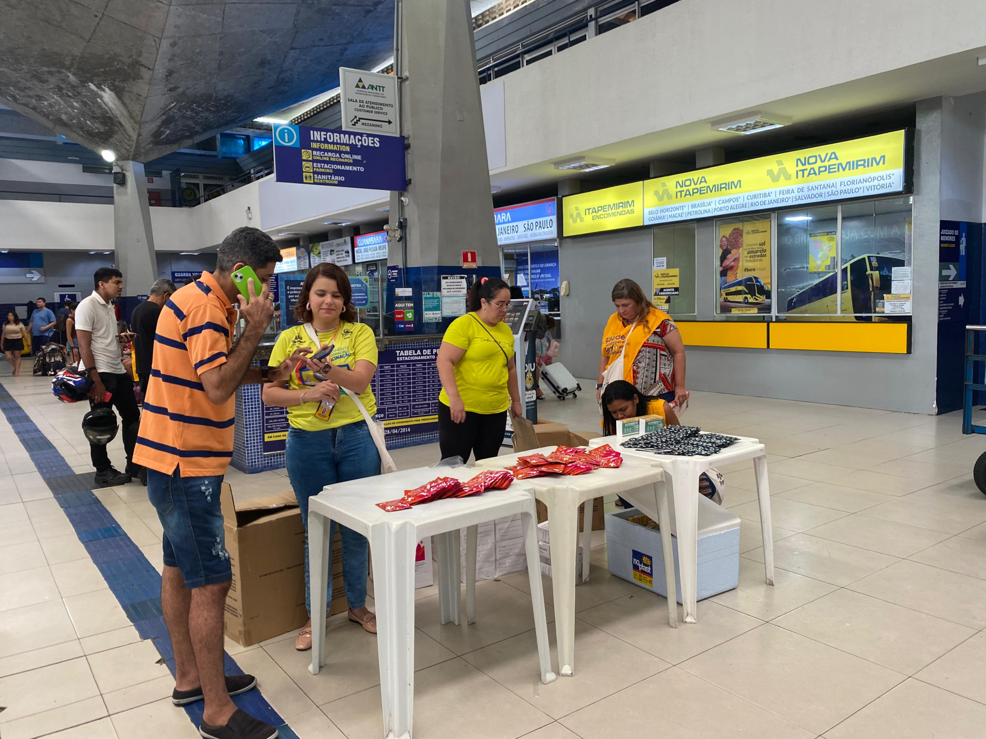 A ação faz parte do plano operacional do Carnaval 2025 da Prefeitura de Fortaleza, promovido pela Secretaria Municipal de Saúde (SMS)