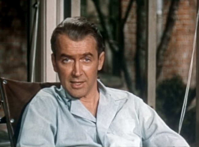Ele também era conhecido por sua colaboração com os principais atores e atrizes da época, incluindo Cary Grant, Ingrid Bergman, James Stewart (foto) e Grace Kelly.