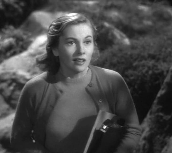 Outros filmes de Hitchcock que ganharam destaque nessa época foram Rebecca, a Mulher Inesquecível (1940), A Sombra de Uma Dúvida (1943) e Interlúdio (1946).