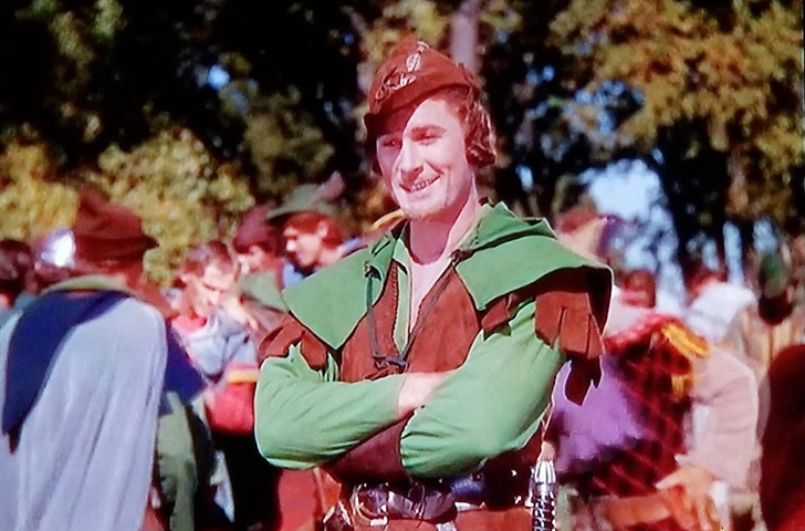 O filme lançado nos cinemas na década de 1930 apresenta o sequestro do rei da Inglaterra. Assim, seu filho apodera-se do trono e tenta facilitar uma invasão dos normandos no país, mas Robin Hood aciona uma equipe de rebeldes para evitar isso, mas sem perder a essência de protetor dos mais pobres. 