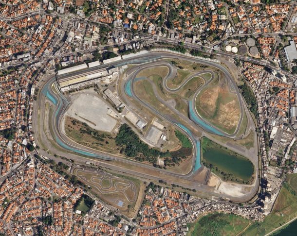 Localizado na cidade de São Paulo, mais precisamente no bairro de Interlagos, o autódromo foi inaugurado em 12 de maio de 1940.