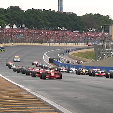 A pista é famosa por sediar o Grande Prêmio do Brasil de Fórmula 1, uma etapa que está no calendário do campeonato mundial desde 1973. 