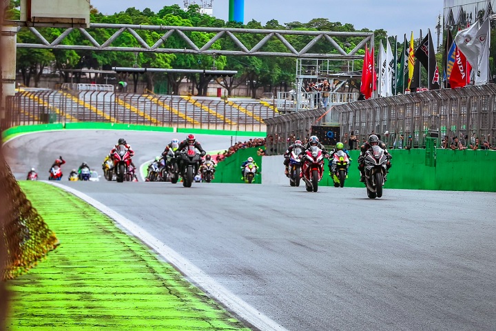 Essa foi a segunda morte no mesmo ano em eventos do Superbike no autódromo paulista. João Eloi foi atendido pela equipe de resgate no local, mas não resistiu e morreu na sala de emergência do autódromo. 