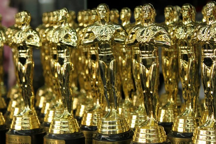 Os brasileiros estão na expectativa pela cerimônia do Oscar por causa principalmente das indicações do filme brasileiro 