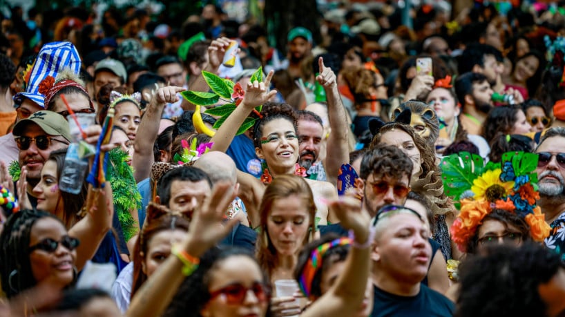 O Carnaval segue como um dos per&iacute;odos que mais movimentam o turismo e a economia do Brasil 
