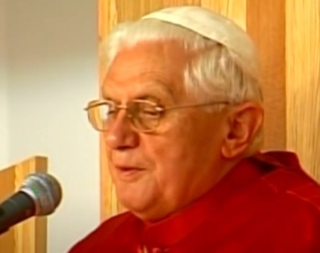 Alguns estudiosos, como o Papa Bento XVI, consideram a afirmação de Belém como um componente teológico que visa cumprir as profecias bíblicas, em vez de um relato estritamente histórico.