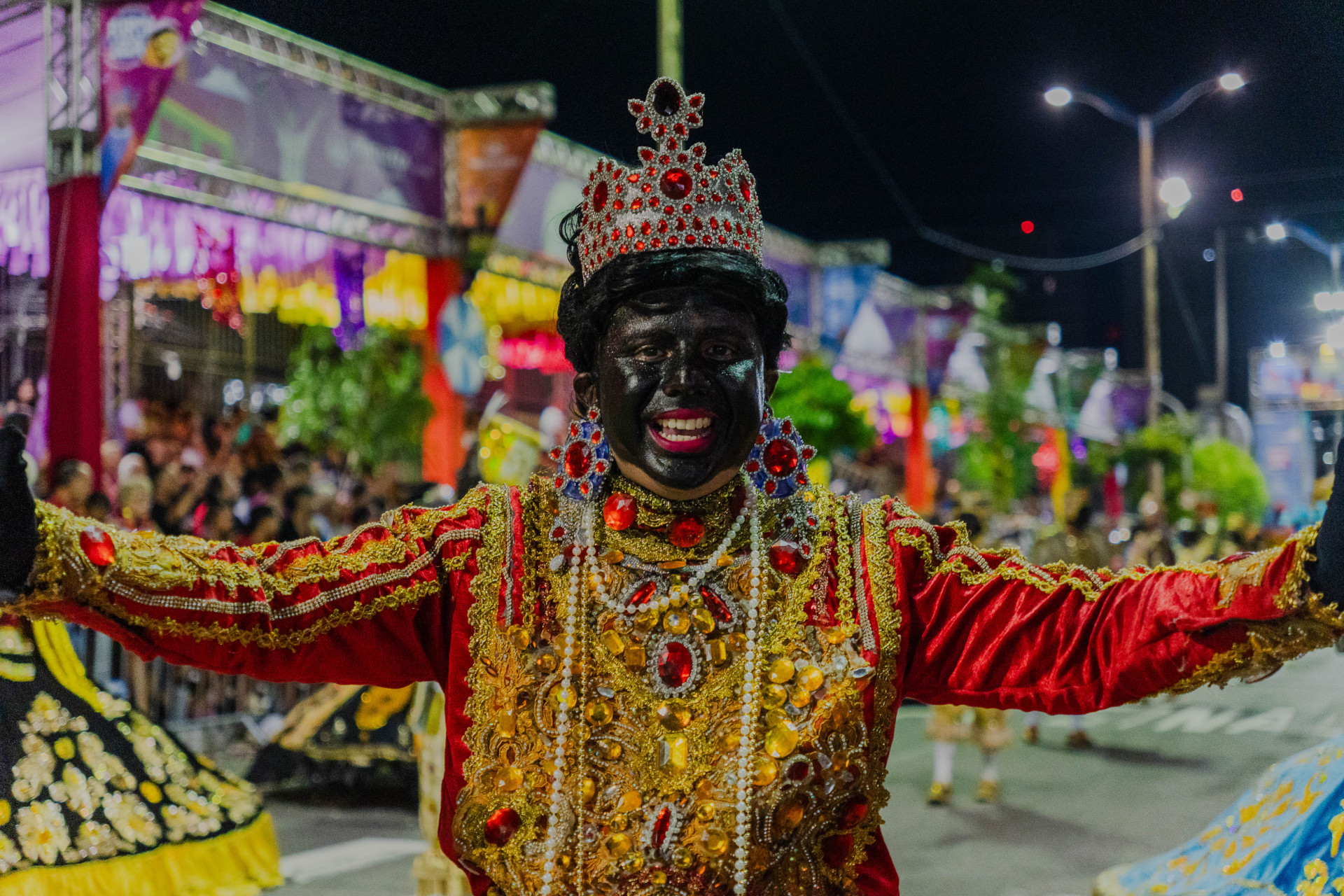 FORTALEZA-CE, BRASIL,  02-03-2025: Segundo dia de desfiles das agremiações de maracatu, na Avenida Domingos Olímpio. Na foto, o Maracatu Vozes da África. (Foto: Fernanda Barros/ O Povo)
 (Foto: FERNANDA BARROS)