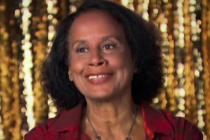 Um dos casos conhecidos é o de Edyr de Castro, cantora do grupo As Frenéticas, que foi morar no Retiro em 2011 após ser diagnosticada com Alzheimer. 