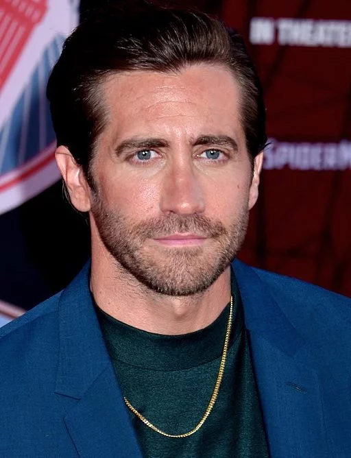 Jake Gyllenhaal nasceu em 19 de dezembro de 1980, em Los Angeles, Califórnia.