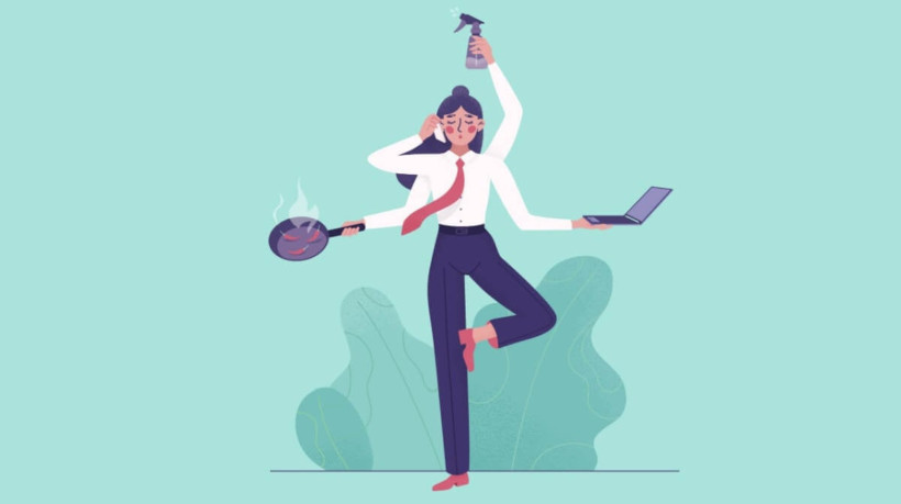 A sobrecarga emocional e profissional é um dos desafios que as mulheres enfrentam na vida (Imagem: Lana Way | Shutterstock) 