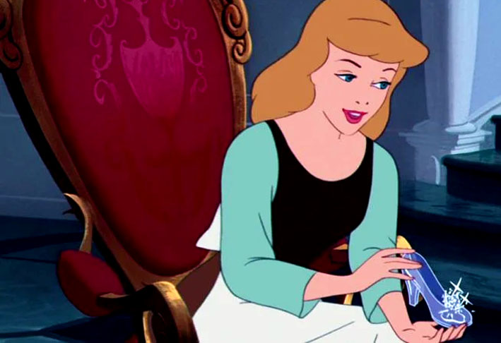 Cada produção trouxe avanços tecnológicos e narrativos, consolidando a Disney como referência na animação. No pós-guerra, a empresa diversificou suas produções, lançando títulos como Cinderela (1950), Alice no País das Maravilhas (1951), Peter Pan (1953) e A Dama e o Vagabundo (1955).