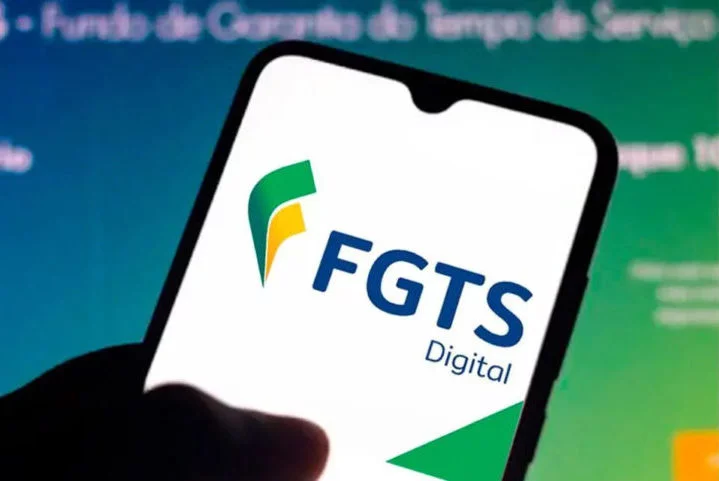 A Caixa recomenda que o resgate do FGTS seja realizado pelo aplicativo FGTS, disponível para dispositivos Android e iOS. 