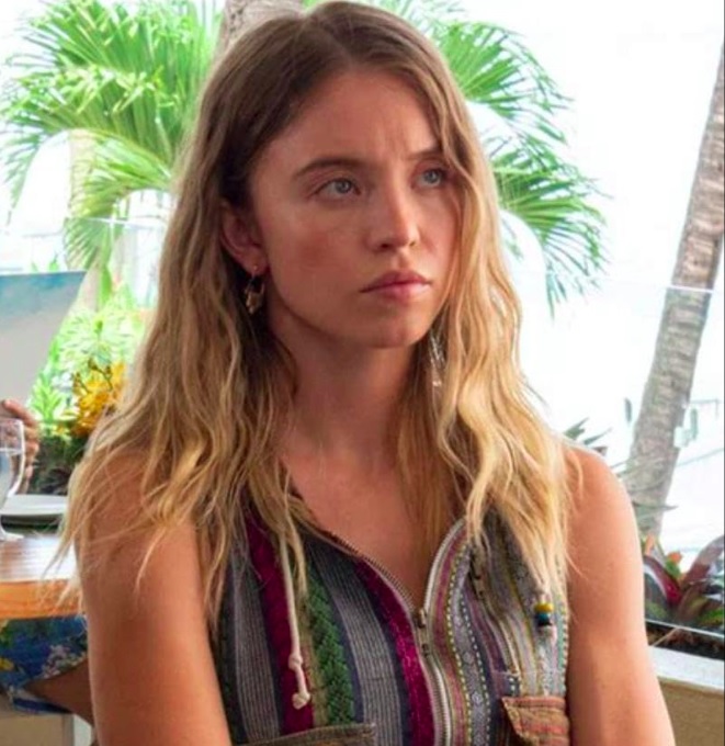 Em 2021, Sweeney chamou a atenção novamente ao interpretar a personagem Olivia Mossbacher na 1ª temporada da série The White Lotus, outra produção de sucesso da HBO.