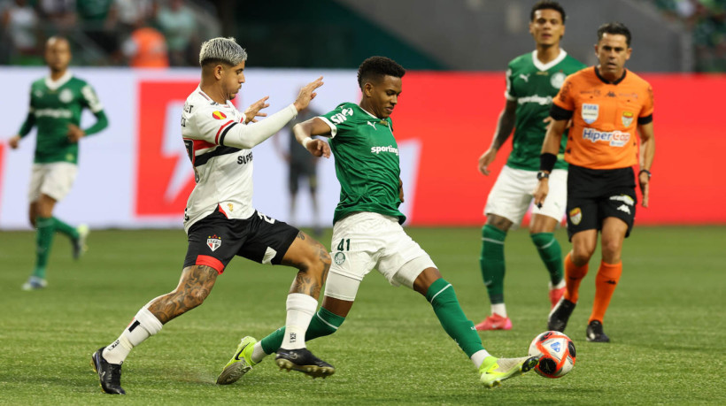 O Palmeiras irá enfrentar o São Paulo hoje, 10, pelo Campeonato Paulista. 