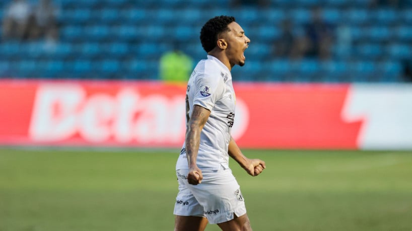  Fernandinho marca gol Cear&aacute; x Maracan&atilde; pelo Campeonato Cearense 2025 no Est&aacute;dio Presidente Vargas 