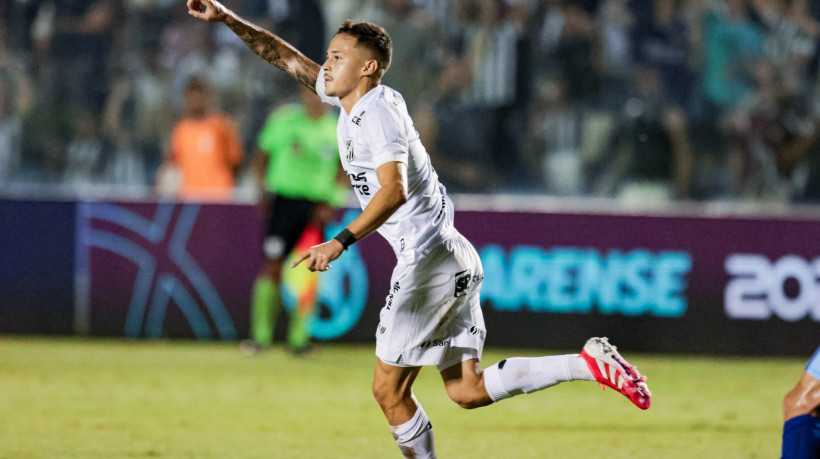 O jovem meia chegou ao Vov&ocirc; no in&iacute;cio desta temporada, vindo do Corinthians