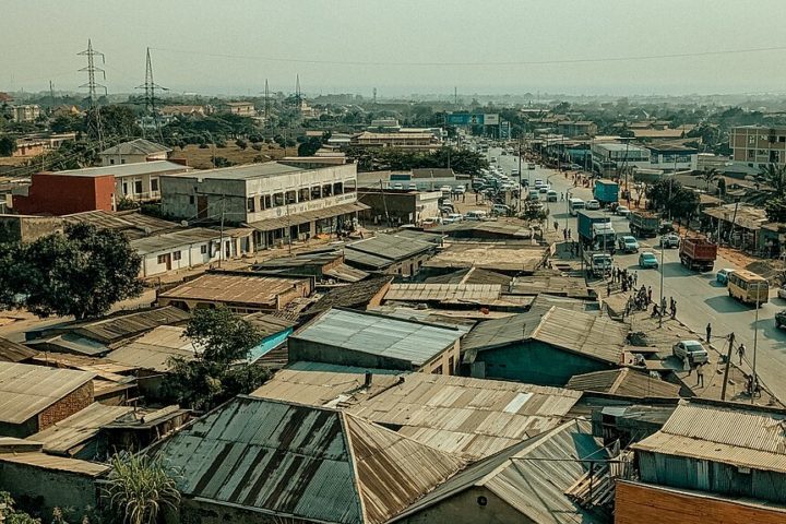 10º) Burundi (África Oriental) - Nível de PM2.5: 40,3 | População: 13,7 milhões de pessoas | Capital: Gitega.