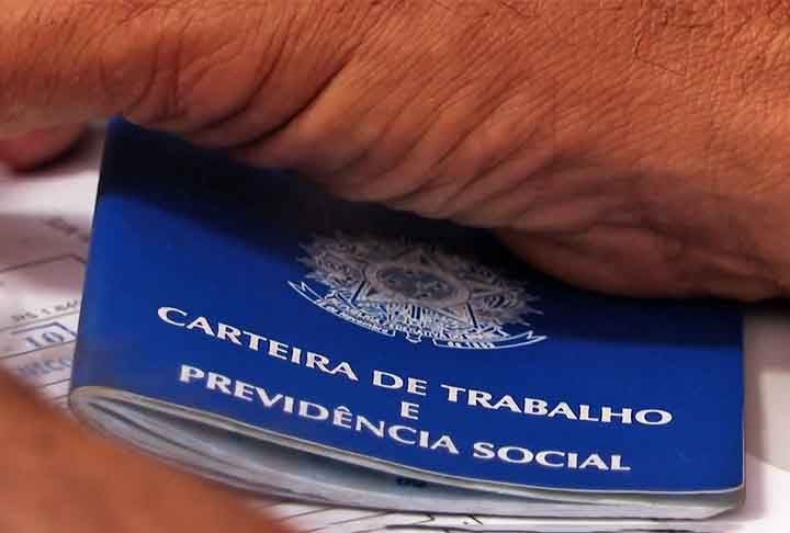Com o reaquecimento do mercado, muitos trabalhadores  decidiram trabalhar por conta própria. Assim, entre janeiro e setembro de 2024, o Brasil registrou um pico de 6,5 milhões de pedidos de demissão. 