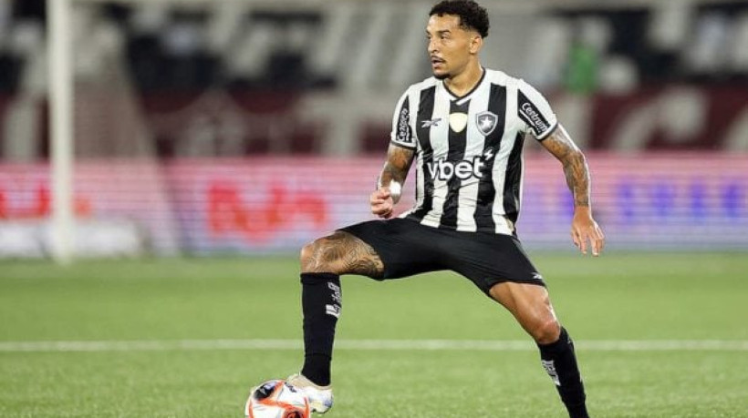 A intenção da diretoria do Glorioso é ter o jogador até a temporada de 2028 