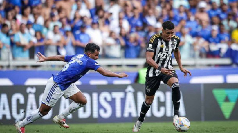 Com venda de Alisson ao Shakhtar Donetsk (UCR), Galo pretende segurar Palacios em seu elenco; Cruz-Maltino pagaria R$ 1,9 mi pelo empréstimo