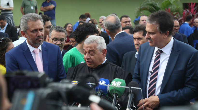 Camilo Santana foi o principal fiador da campanha de Elmano de Freitas quando disputou o Governo do Ceará