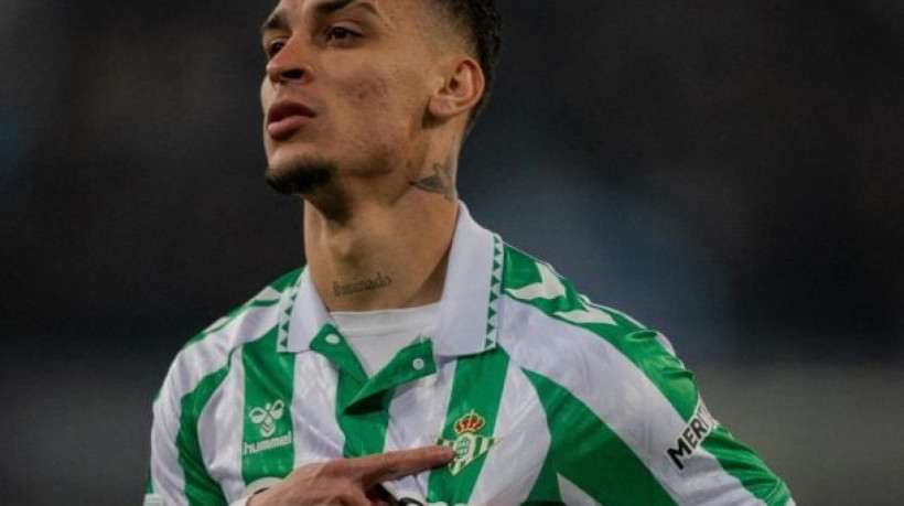 Agora no Betis, atacante soma oito contribuições em dez jogos, com quatro bolas na rede e outras quatro assistências; Raphinha lidera lista