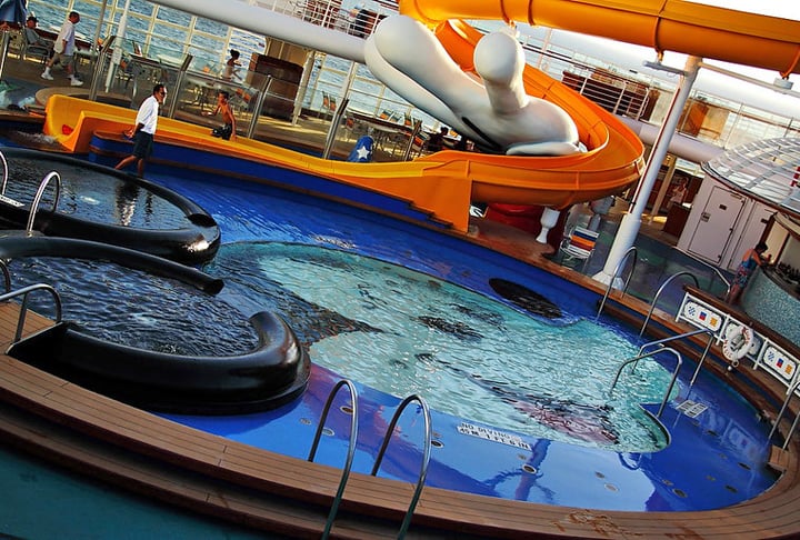 A temporada 2023/2024 registrou investimentos expressivos no setor, com a adição de novos navios e roteiros exclusivos. Portos tradicionais, como Rio de Janeiro, Salvador e Santos, receberam escalas frequentes - Scott Smith/Flickr