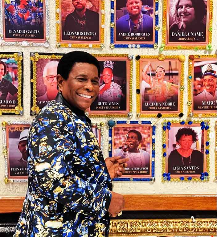 Depois dos vices, Neguinho foi, mais uma vez, tricampeão seguido com a Beija-Flor, nos anos de 2003, 2004 e 2005. No primeiro desfile, a escola pediu o combate à fome e a busca pela paz (2003). Em seguida, falou sobre Manaus (2004) e as sete missões jesuíticas no Rio Grande do Sul (2005). 