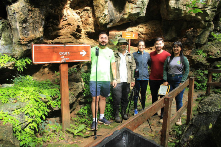 Parte da equipe dedicada ao projeto: a plataforma DocumentaCE, desenvolvida no Programa Cientista-Chefe da Cultura (CCCult), já foi apresentada em seis escolas e uma instituição de nível superior de Fortaleza