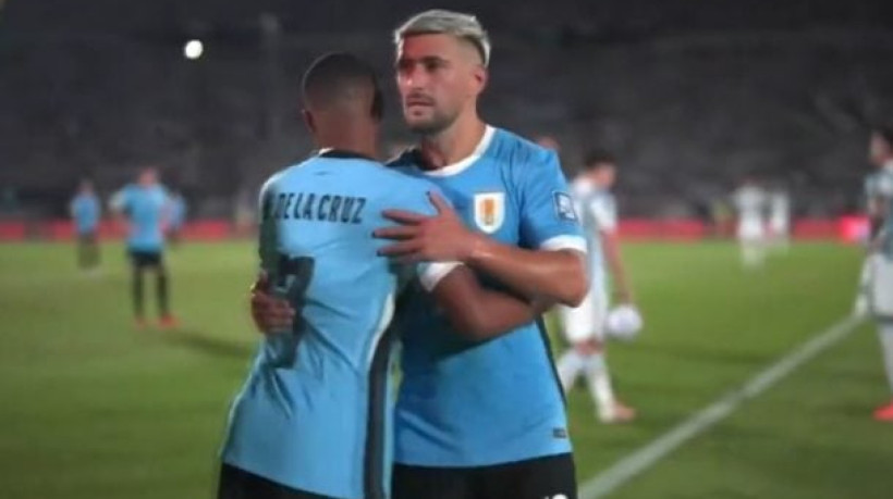 Camisa 10 do Flamengo segue com dores na coxa direita após duelo contra a Argentina, mas seleção não explica corte do volante