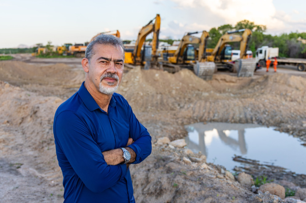 Ricardo Azevedo, CEO da Value Global Group, em visita às obras da Transnordestina em Quixeramobim