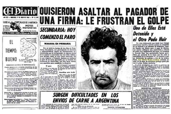 No período de atuação clandestina, Mujica foi preso diversas vezes. No cárcere, foi submetido a sessões de tortura e, no total, ficou detido por 15 anos.
