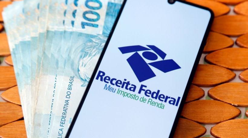 É importante cuidado ao preencher a declaração do imposto de renda (Imagem: Sidney de Almeida | Shutterstock) 