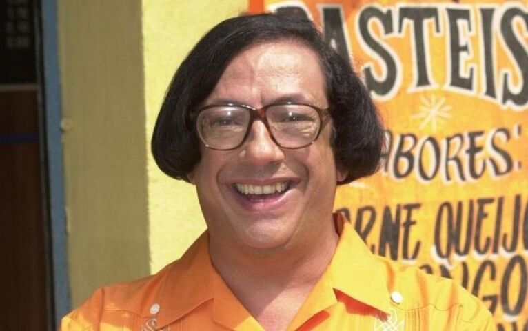 Marcos Oliveira ficou célebre pela interpretação do personagem Beiçola em “A Grande Família”. A série estreou na Globo em 2001 e durou 14 temporadas. O último episódio foi ao ar em setembro de 2014. 
