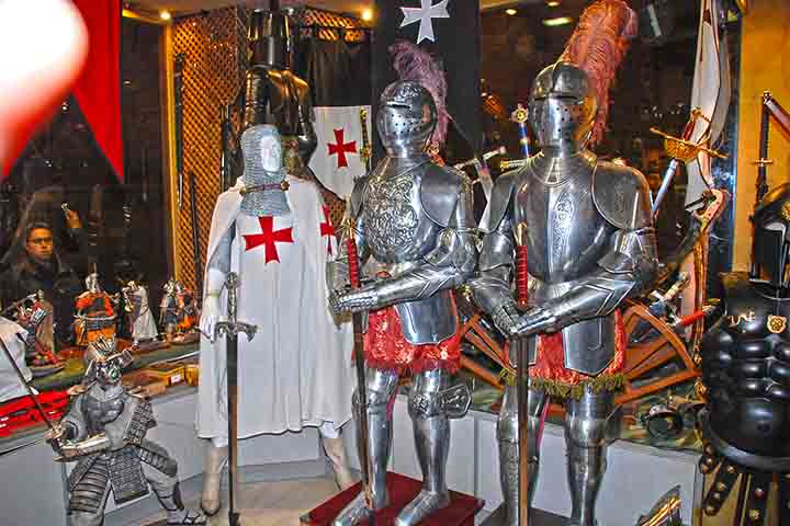 “Tudo isto foi feito para criar um protocolo de simulação de combate que reproduzisse as atividades diárias realizadas pelos guerreiros de elite no final da Idade do Bronze”, explica Andreas Flouris, investigador da Universidade de Tessália, na Grécia,