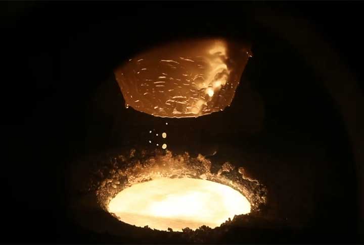 Uma das maiores reservas de nióbio no mundo fica no município de São Gabriel da Cachoeira, no Amazonas. Na Floresta Amazônia, o território fica na fronteira do Brasil com a Venezuela e a Colômbia.