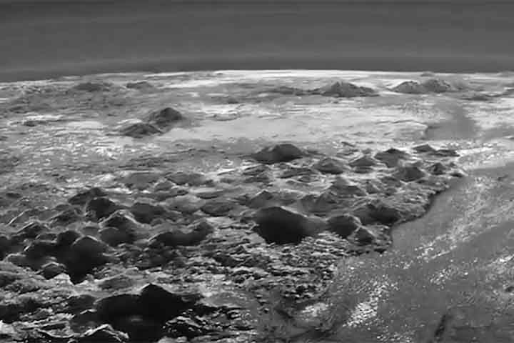 Dessa forma, durante anos o Sistema Solar foi composto por nove planetas. Dentre eles, estava Plutão, sendo o mais distante do Sol a manter uma órbita ao redor da estrela. 