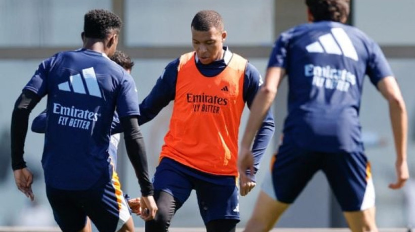 Times se enfrentam em partida válida pela 29ª rodada do Campeonato Espanhol 2024/25