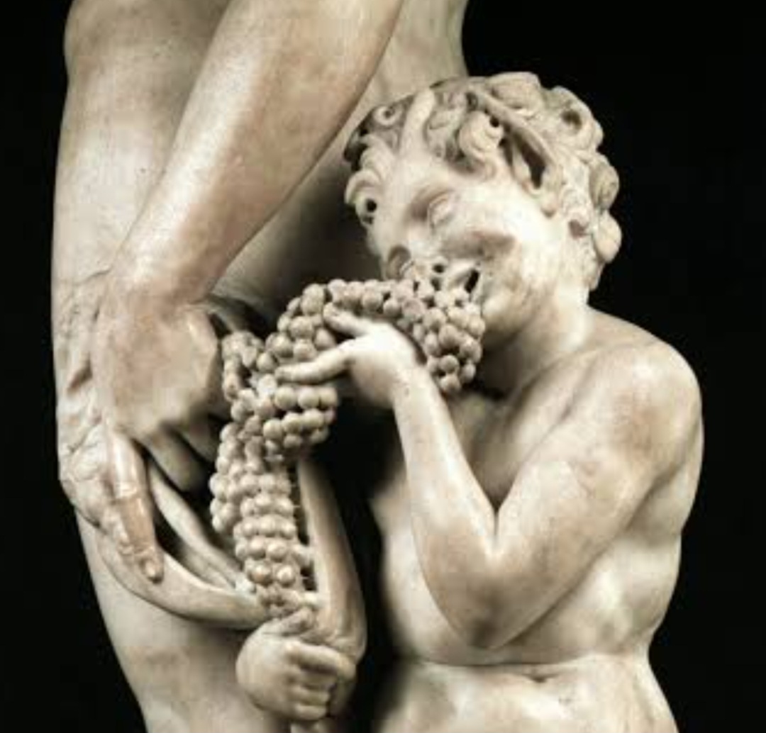 Baco - A escultura do Deus do Vinho, da Mitologia Romana, foi feita entre 1496 e 1498 em mármore. Baco está acompanhado de um fauno. A obra feita por encomenda para um banqueiro está hoje no Museu Nacional de Bargello, em Florença. 