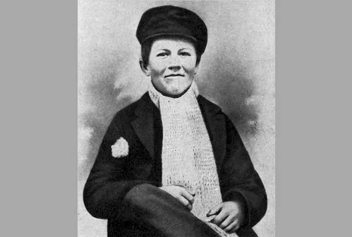 Em 1853, sua família mudou-se para Port Huron. Na escola pública, Thomas não era um aluno brilhante e enfrentava dificuldades para evoluir. Dessa forma, completou os estudos com sua mãe e, nesse meio tempo, despertou o apreço por assuntos sobre ciência.