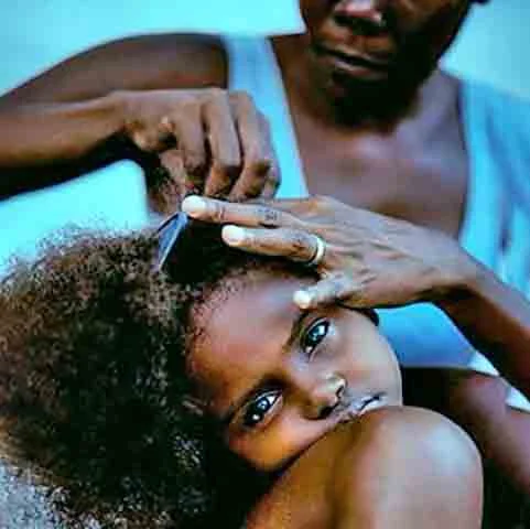 Ele transformou dor em arte. Agora, vamos transformar esse sonho em livro!
Uma obra necessária sobre a periferia.