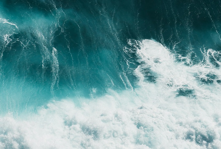 Além da superfície agitada, a Passagem de Drake esconde montanhas subaquáticas que influenciam as correntes e afetam o clima global. 