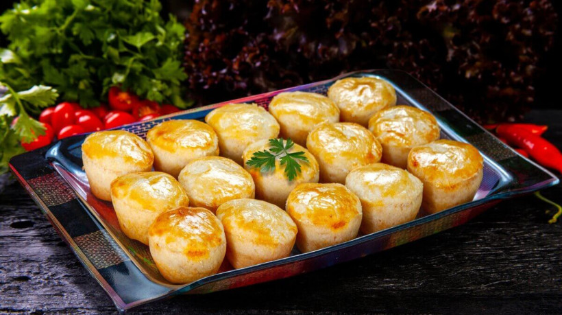 Empadinha vegana de espinafre (Imagem: rocharibeiro | Shutterstock)