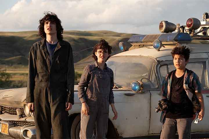 Em 2021, mais um filme foi lançado. Desta vez, o enredo conta a história de uma mãe solteira e seus dois filhos, que são obrigados a se mudar para uma casa no meio do nada após serem despejados do lugar onde moravam. 