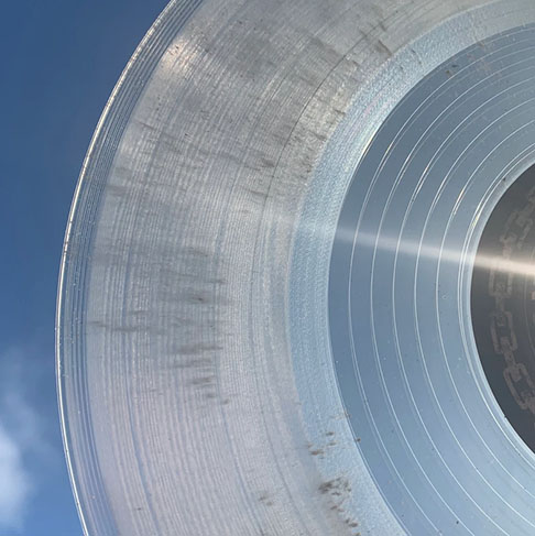 Fiquei impressionado como eu e alguns amigos quase não considerávamos ou aceitávamos nossa própria mortalidade e com o quanto muitos de nós evitamos conversas sobre a morte, disse.