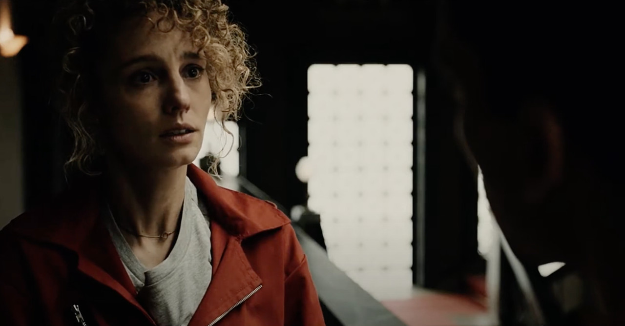 Personagem Estocolmo:  a) María Pontes;  b) Manuela Gaztambide;  c) Mónica Gaztambide;  d) Marcela Costa