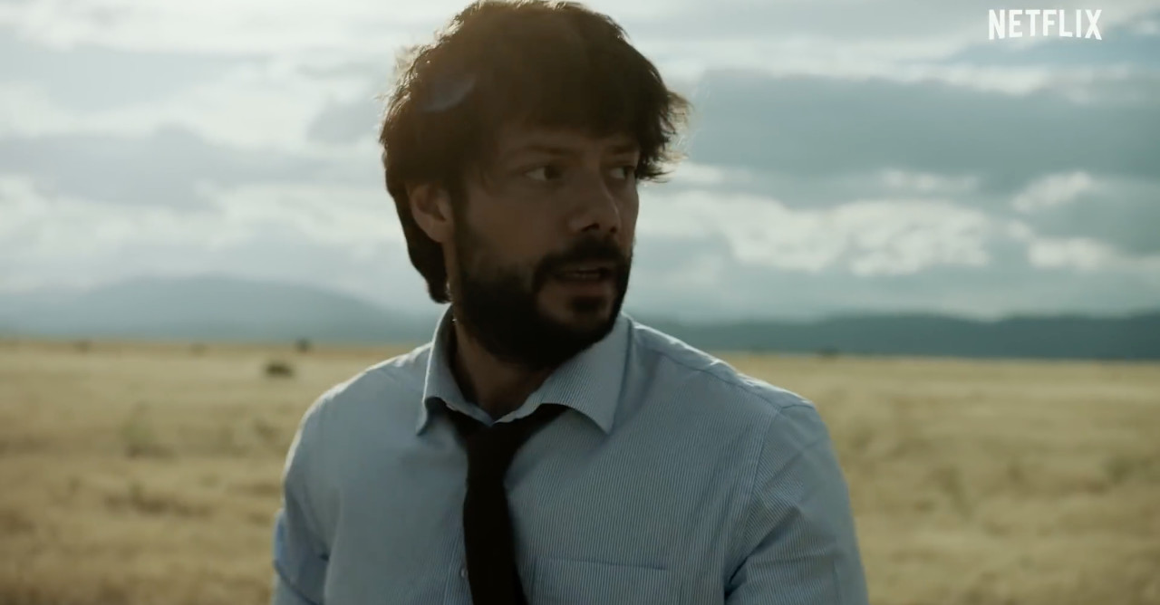 Personagem Professor:  a) Roberto Diaz;  b) Sergio Marquina;  c) José Cuesta;  d) Rodrigo Faria