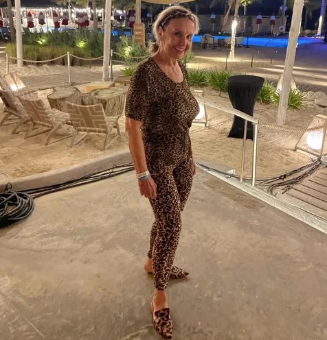 Íris Bruzzi - 90 anos - Ficou conhecida como vedete nos shows de Carlos Machado e como uma das Certinhas do Lalau de Sérgio Porto. Sua carreira como atriz também inclui cinema e televisão.